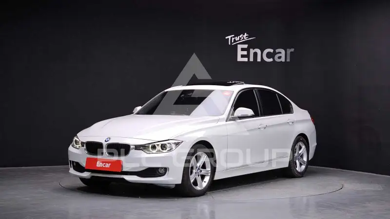 2015 BMW 320