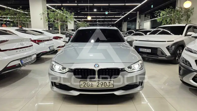 2015 BMW 320