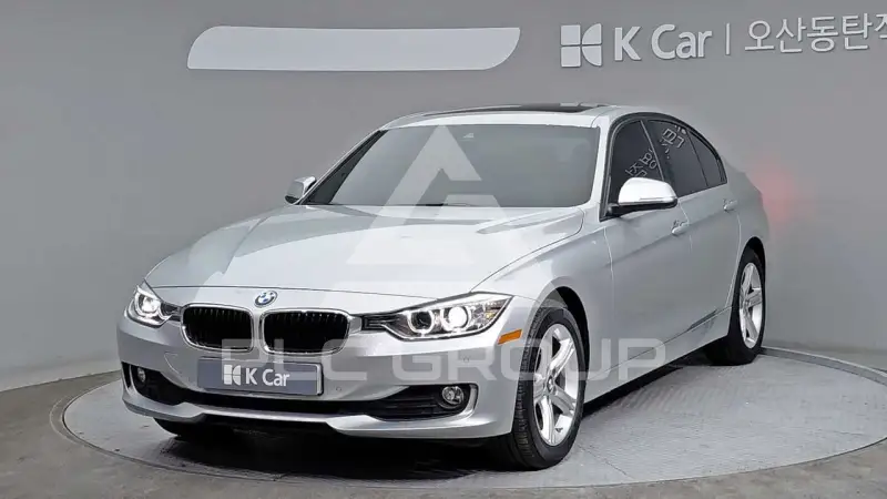 2015 BMW 320