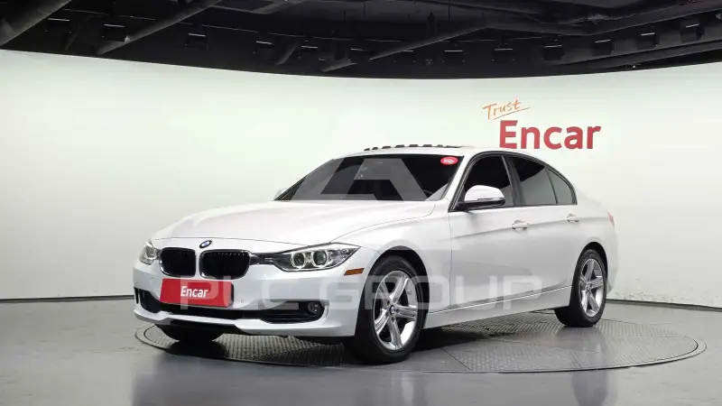 2015 BMW 320