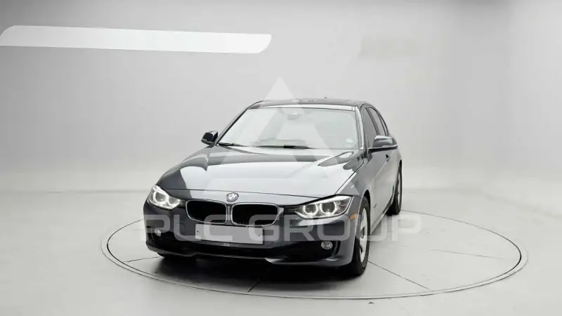 2015 BMW 320