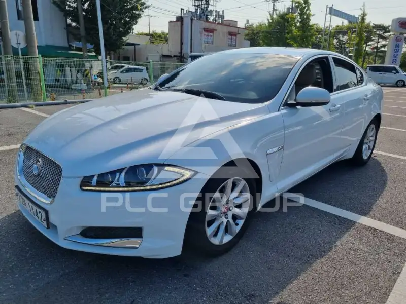 2015 Jaguar XF