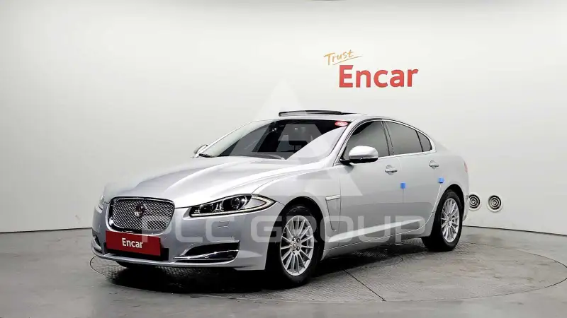 2015 Jaguar XF