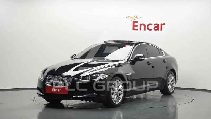 2015 Jaguar XF