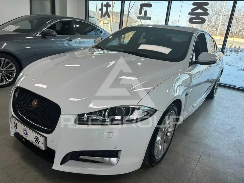2015 Jaguar XF