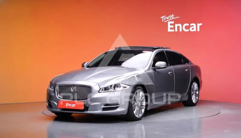2015 Jaguar XJ