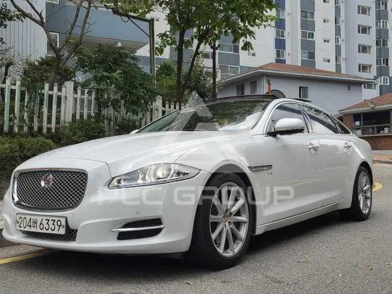 2015 Jaguar XJ