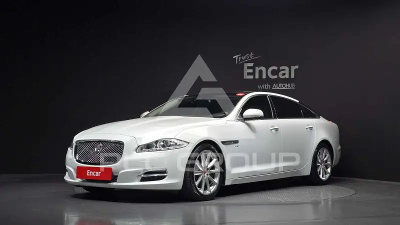 2015 Jaguar XJ