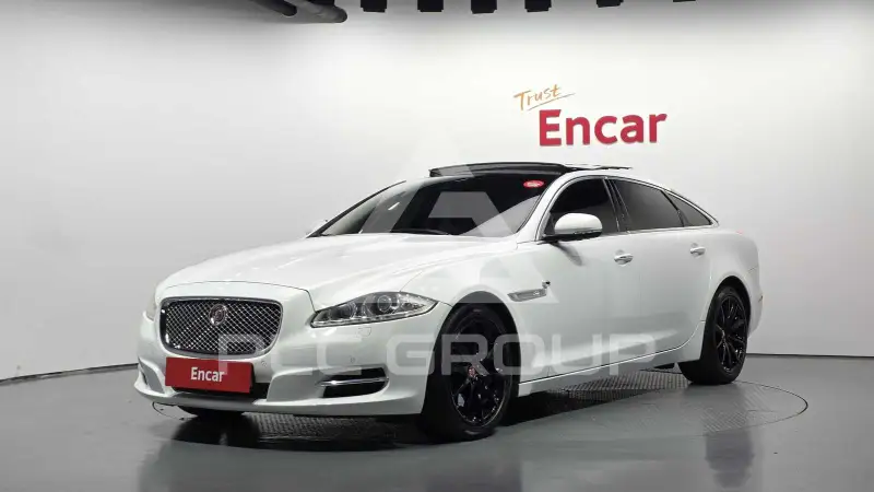 2015 Jaguar XJ