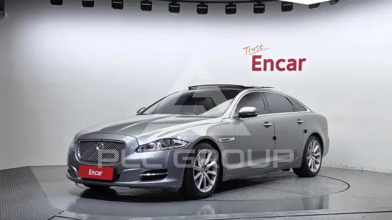 2015 Jaguar XJ