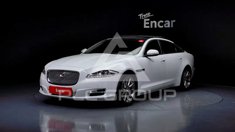 2015 Jaguar XJ