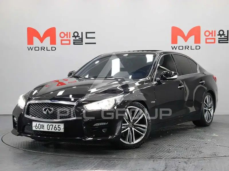 2015 Infinity Q50