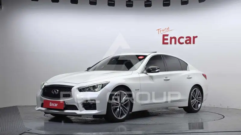 2015 Infinity Q50
