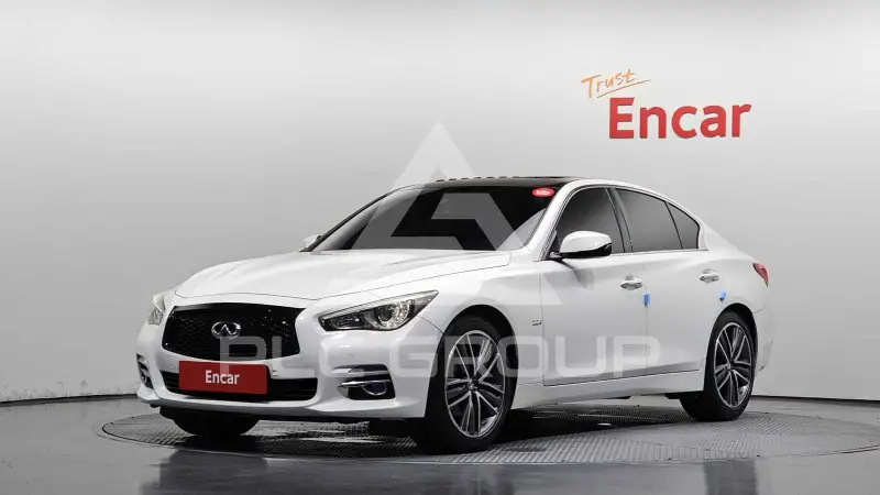 2015 Infinity Q50