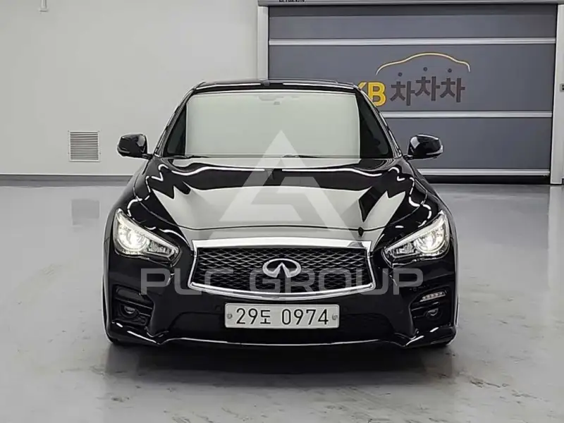 2015 Infinity Q50