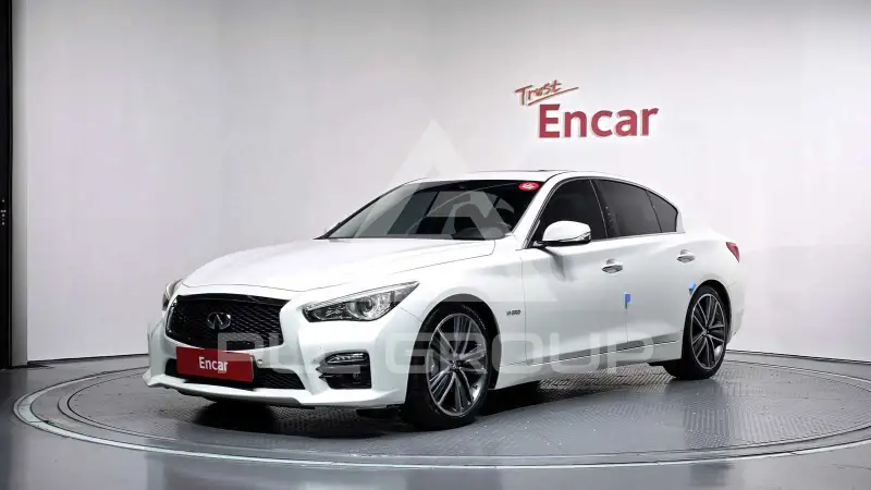 2015 Infinity Q50