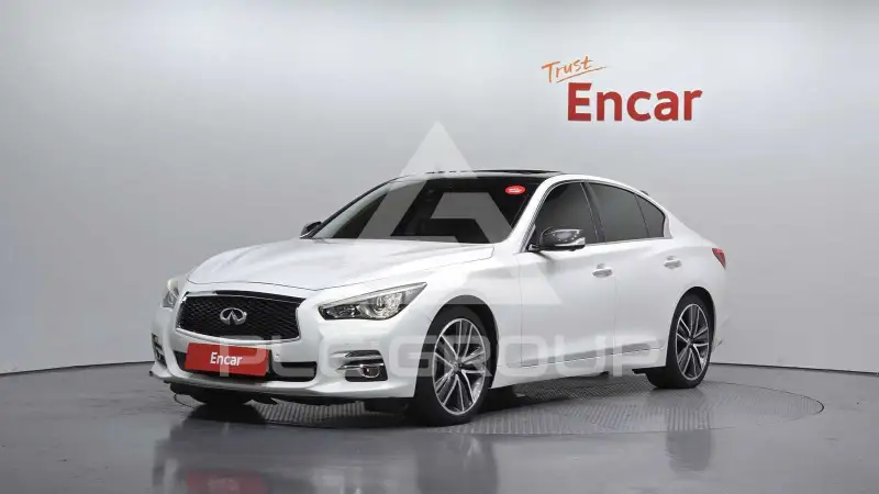 2015 Infinity Q50
