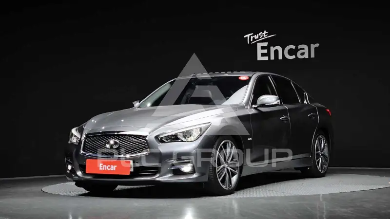 2015 Infinity Q50