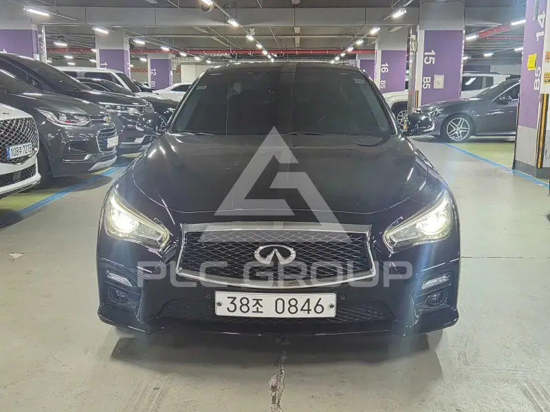 2015 Infinity Q50