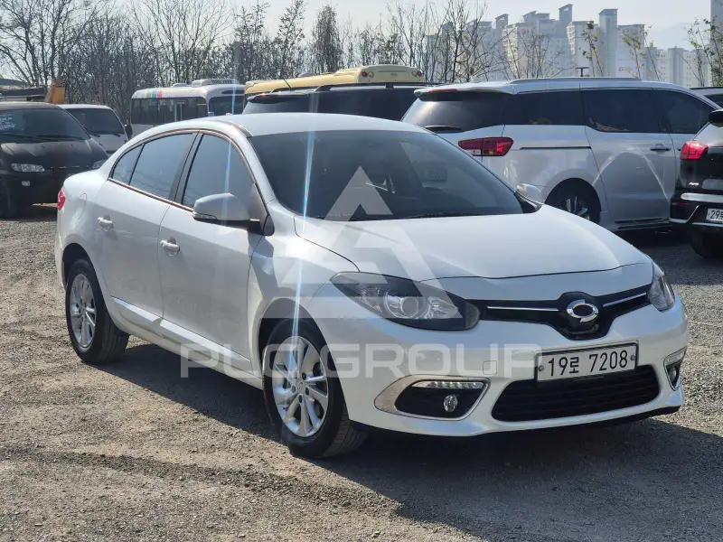 2015 Renault SM3