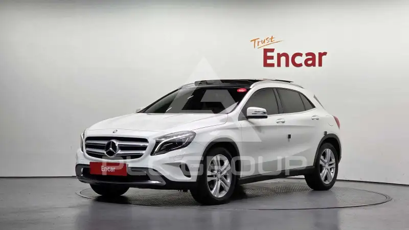2015 Mercedes Benz GLA-Class