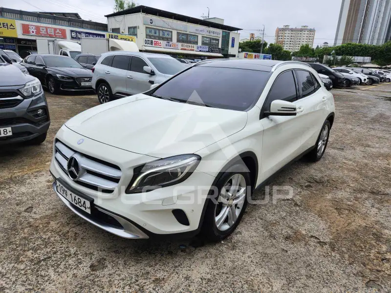 2015 Mercedes Benz GLA-Class