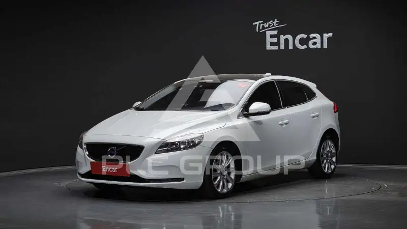 2015 Volvo V40
