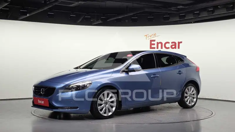2015 Volvo V40