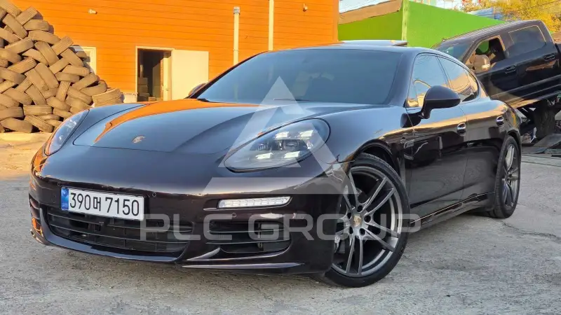 2015 Porsche Panamera