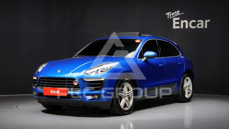 2015 Porsche Macan