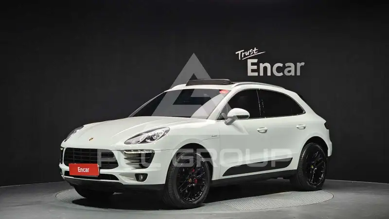 2015 Porsche Macan