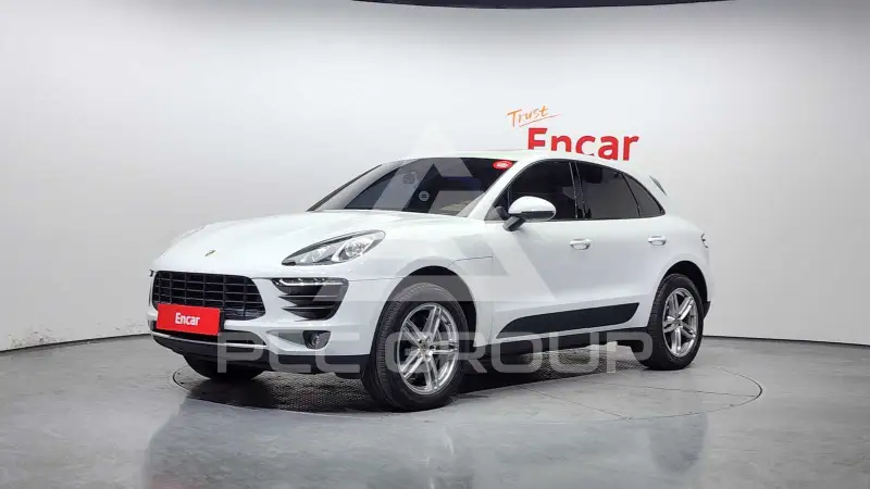 2015 Porsche Macan