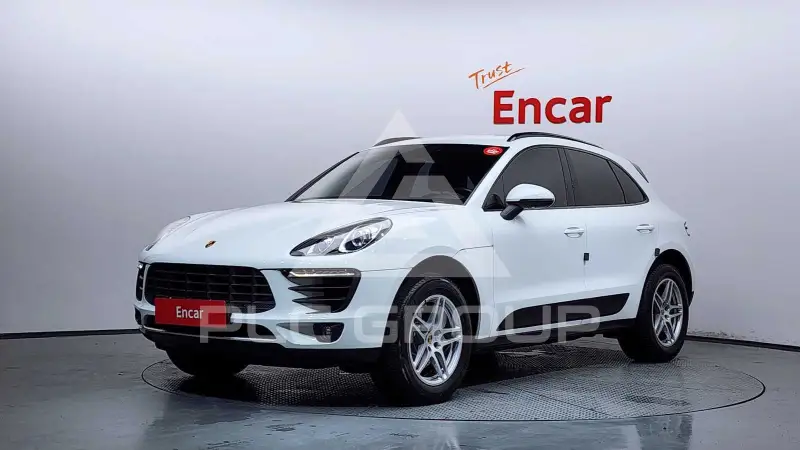 2015 Porsche Macan