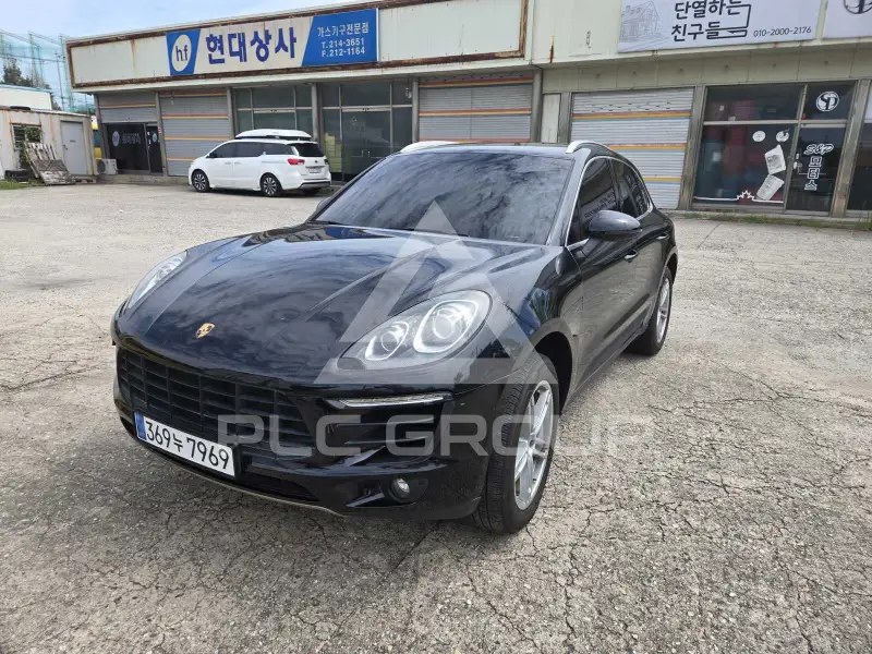 2015 Porsche Macan