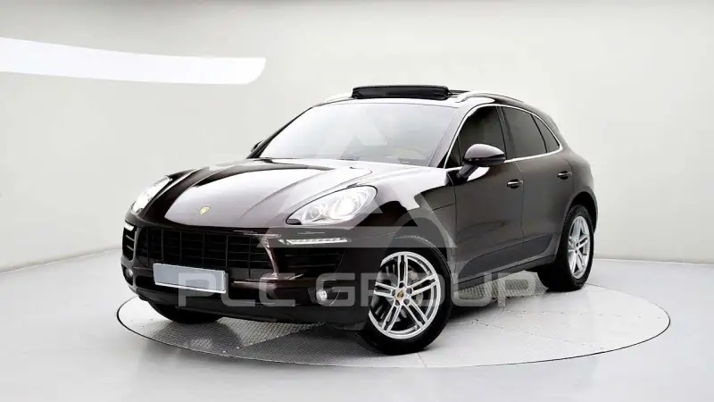 2015 Porsche Macan