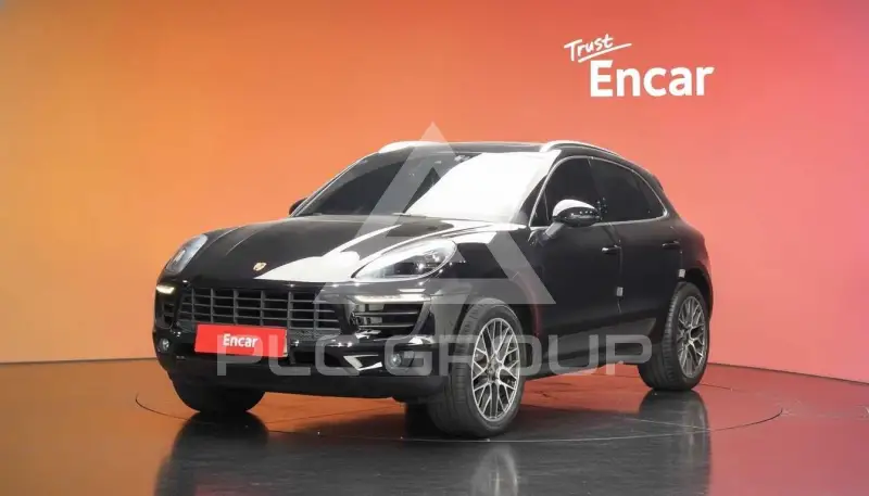 2015 Porsche Macan