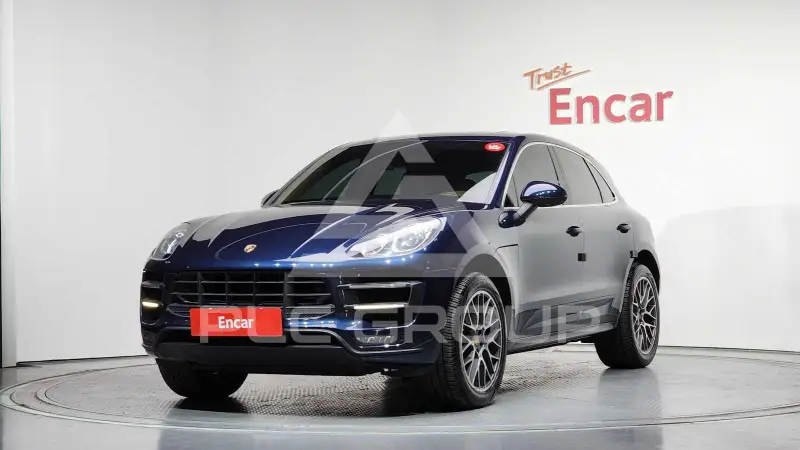2015 Porsche Macan