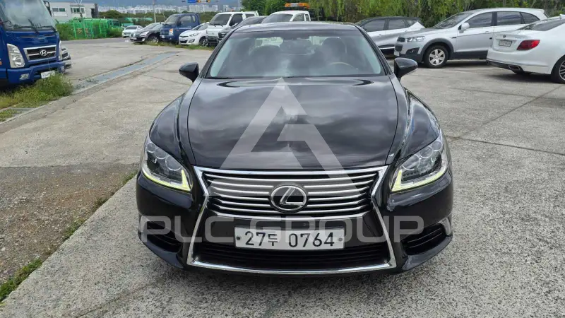 2015 Lexus LS