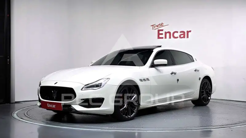 2015 Maserati QUATTROPORTE