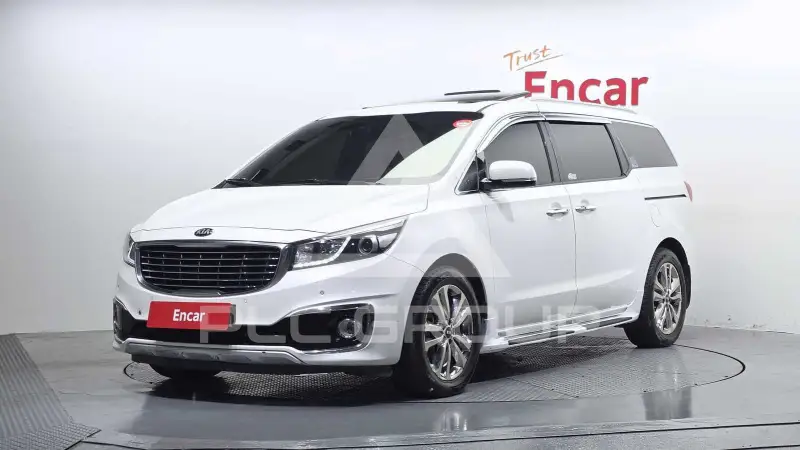 2015 KIA Carnival