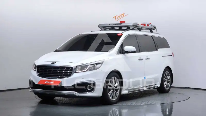 2015 KIA Carnival