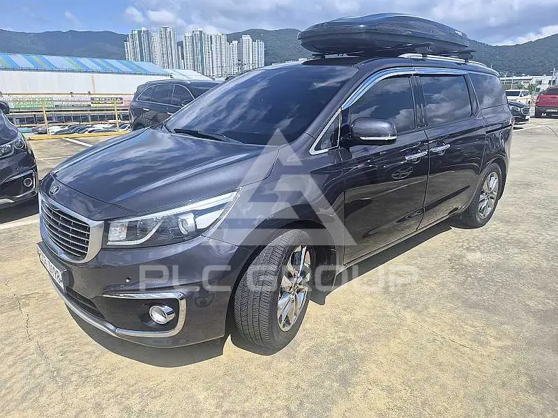 2015 KIA Carnival
