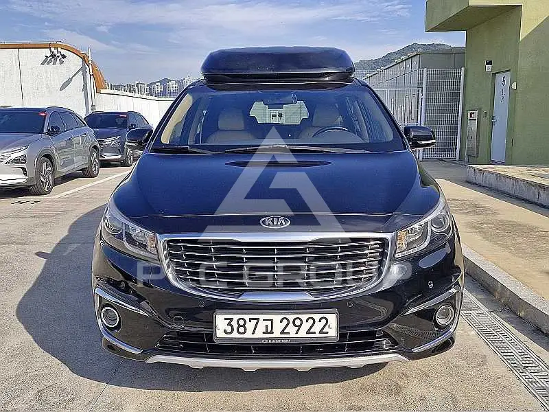 2015 KIA Carnival