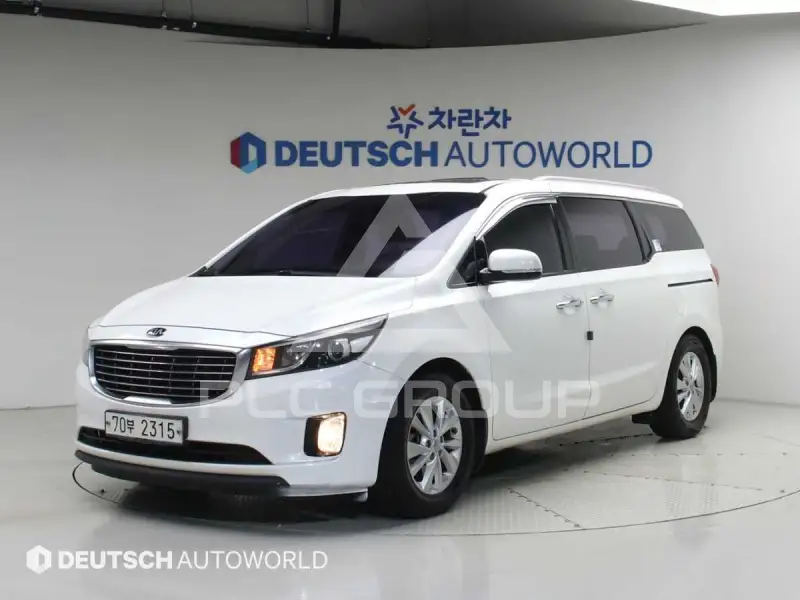 2015 KIA Carnival