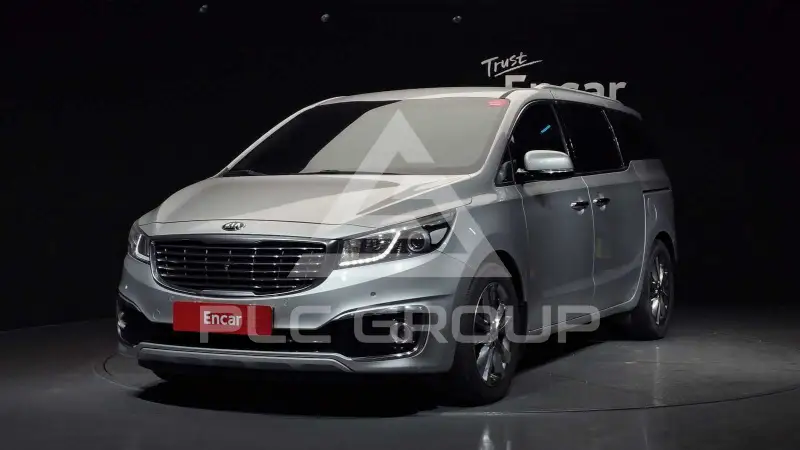 2015 KIA Carnival