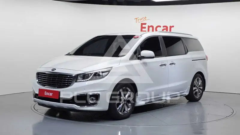 2015 KIA Carnival