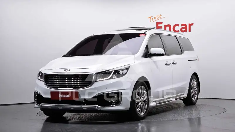 2015 KIA Carnival