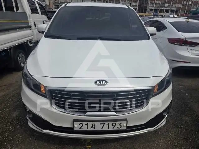 2015 KIA Carnival