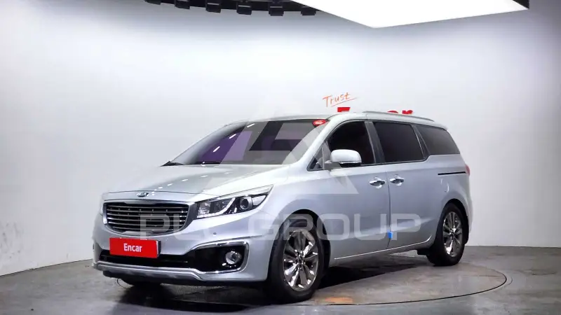 2015 KIA Carnival