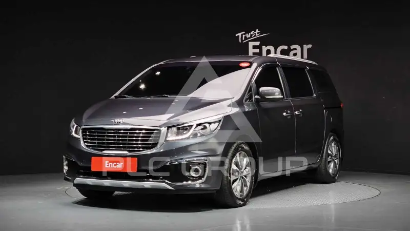 2015 KIA Carnival